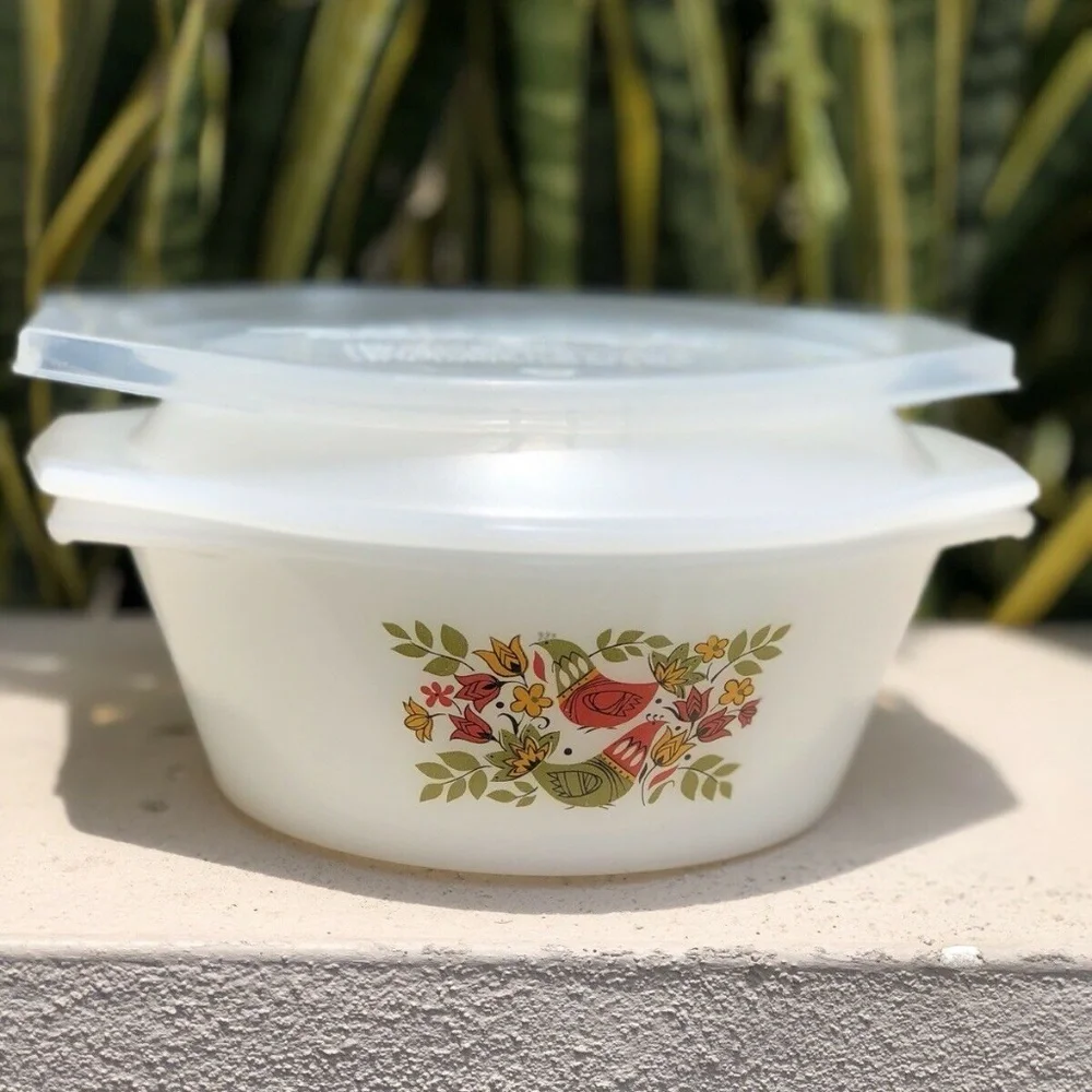 Arcopal French Hen Milk Glass Round Casserole Dish Floral Patterned Lid Vintage